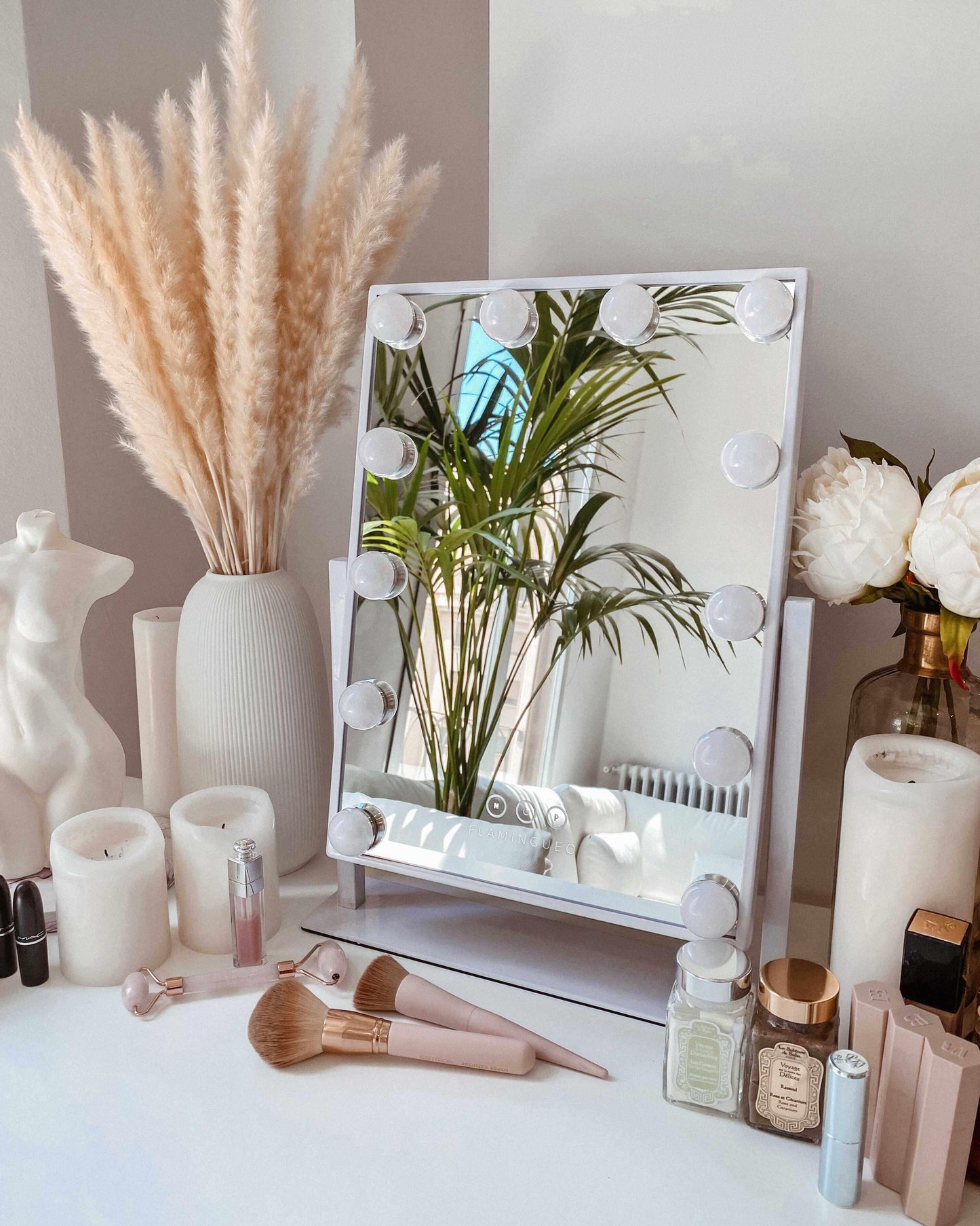 FLAMOGUEO - Specchio per il trucco in stile hollywoodiano con luci a led regolabili - KHLOE