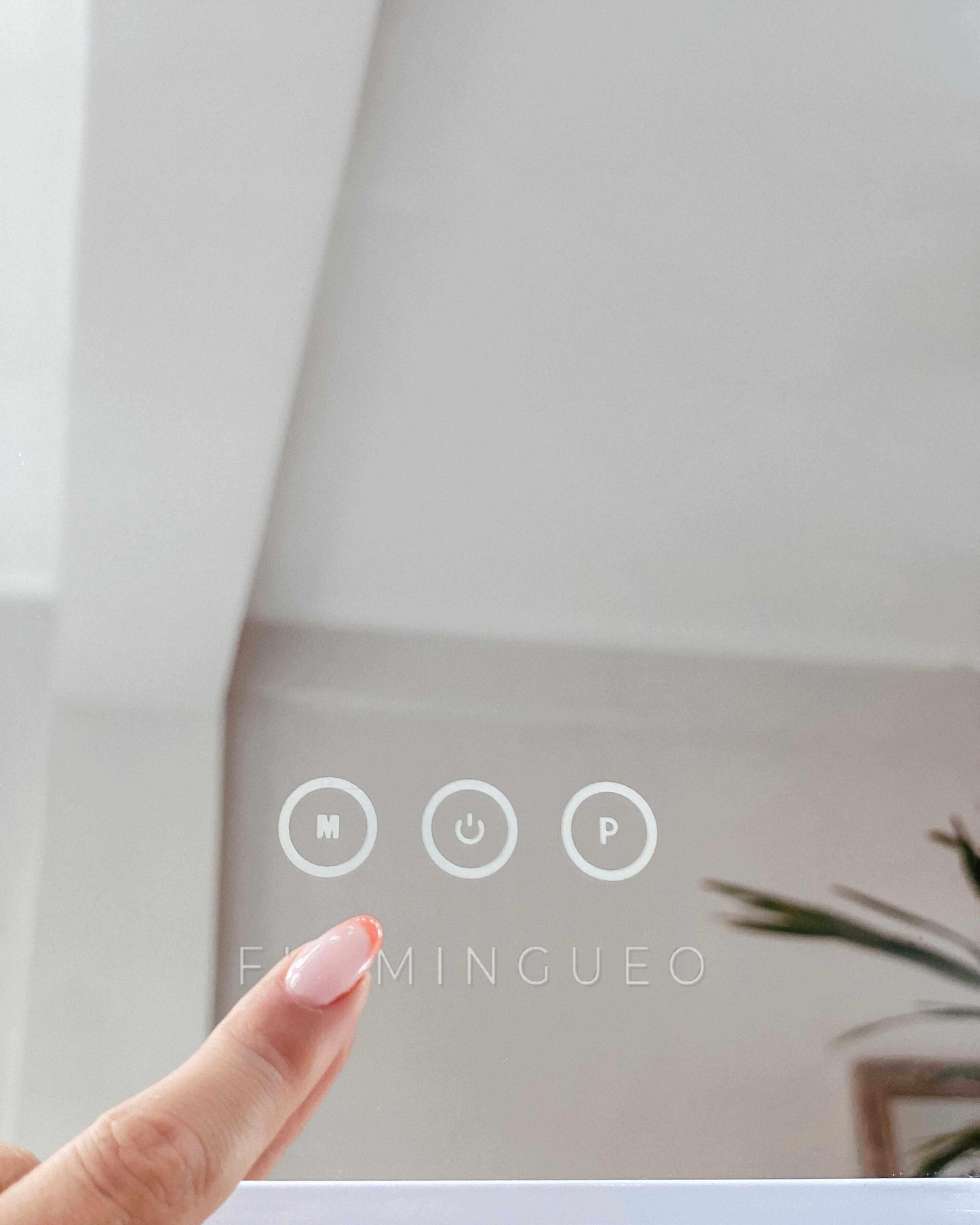 FLAMOGUEO - Specchio per il trucco in stile hollywoodiano con luci a led regolabili - KHLOE