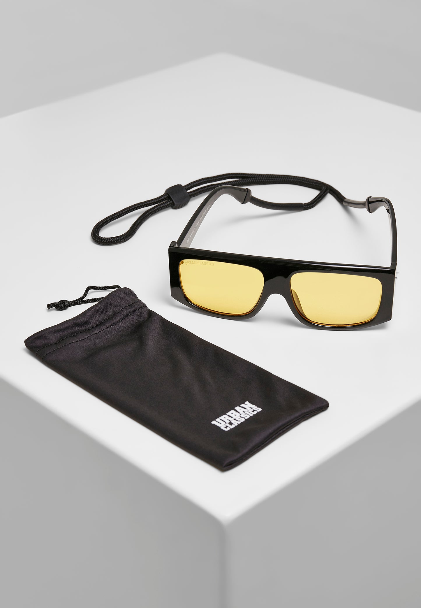 Urban Classic - Raja Sunglasses with strap - Black/yellow