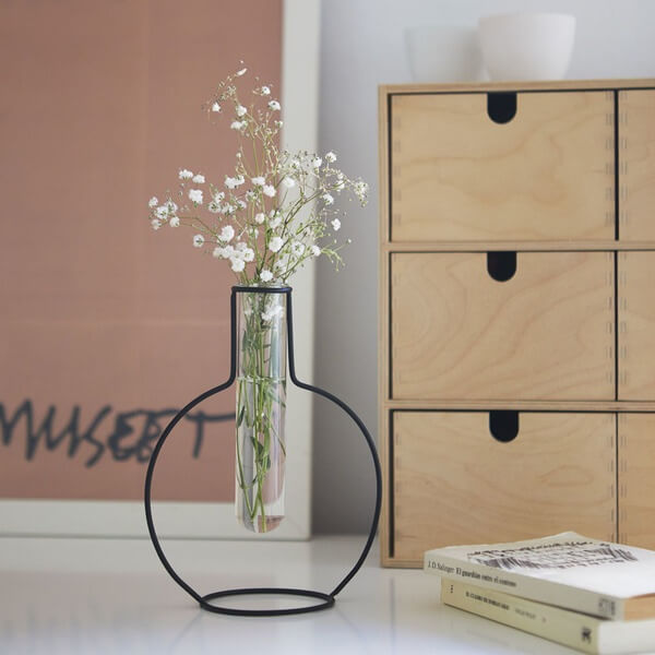 Balvi - Round Silhouette Black Vase