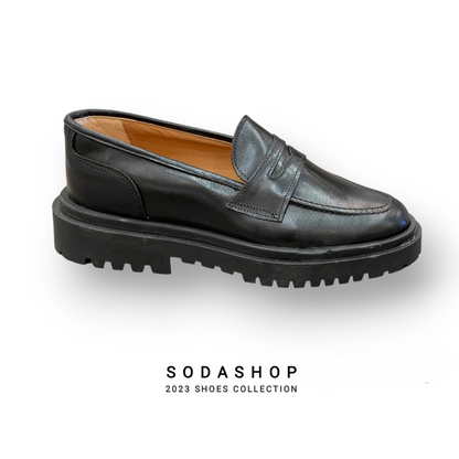 SODA - real leather college moccasin - black