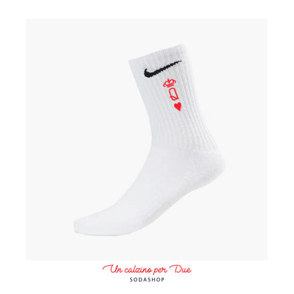 NIKE - Calzino costumizzati con ricamo Queen Bianco + box regalo san valentino