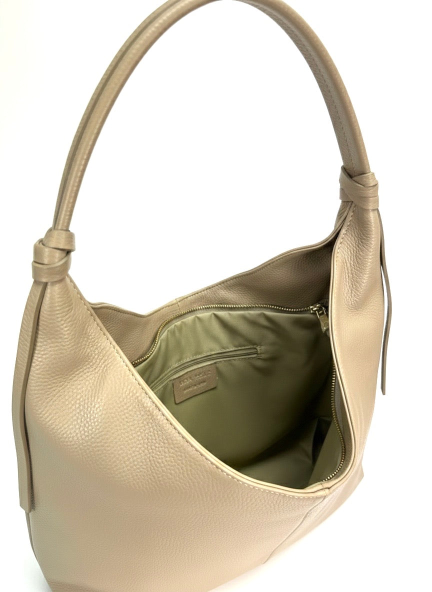 Borsa sacca a spalla con zip vera pelle - beige