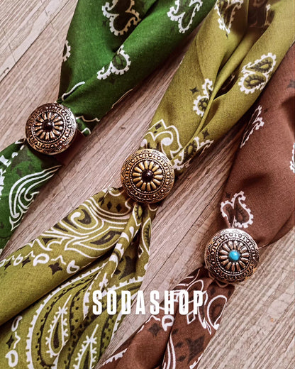 SODA - Boro scarf - Foulard bandana made un USA con bottone concho