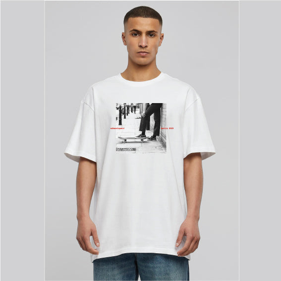 SODASTUDIO x URBAN CLASSIC - T-shirt  limited edition skate - white