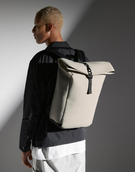 SODA STUDIO - Matt PU roll-top backpack - BLACK 