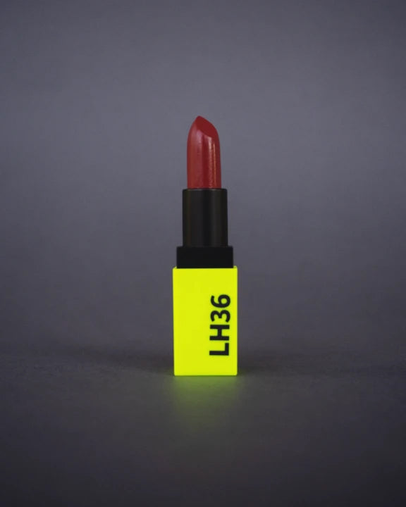 LH36FREEDOM - Matte Lipstick