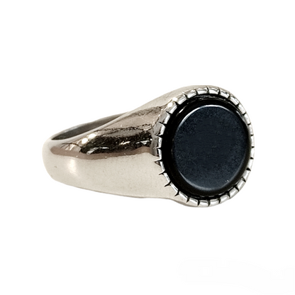 Soda - Round stone ring - black