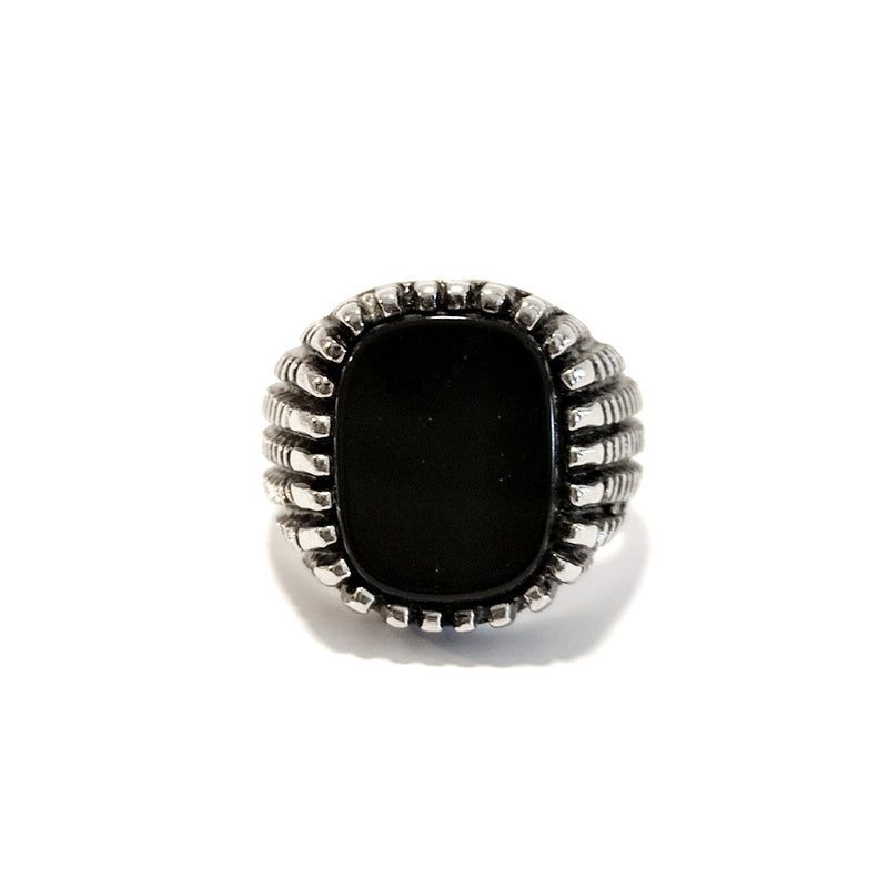 Soda - Black stone dotted ring