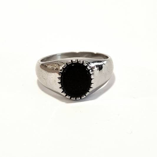 Soda - Small black stone ring