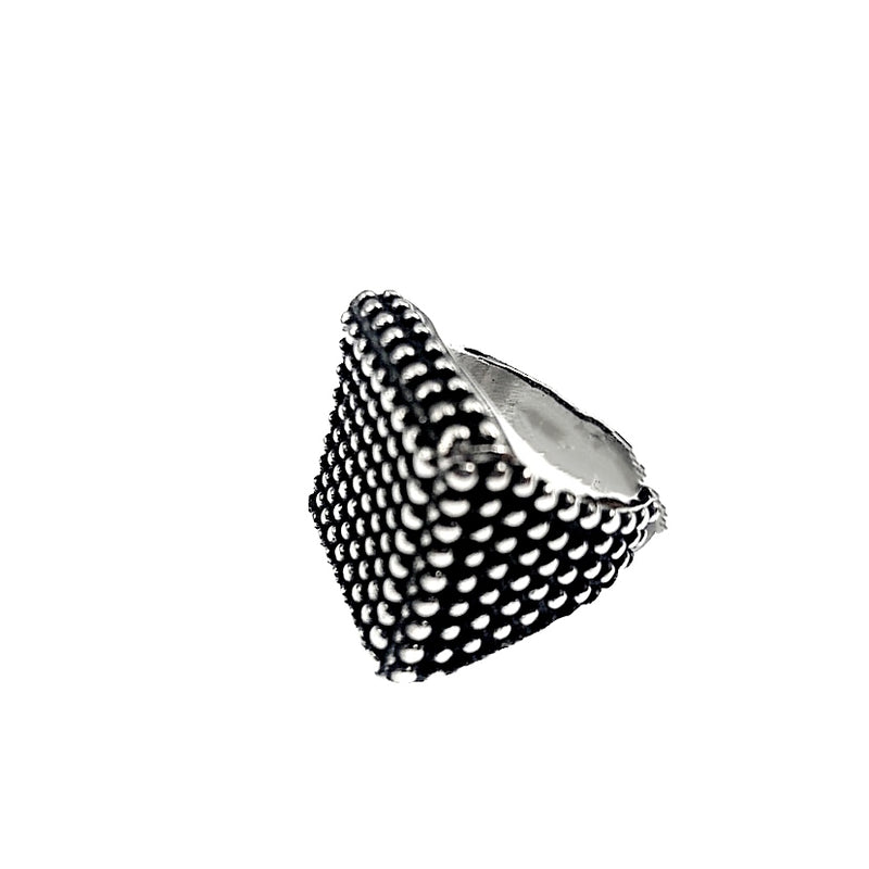SODA - Dotted ring - Square