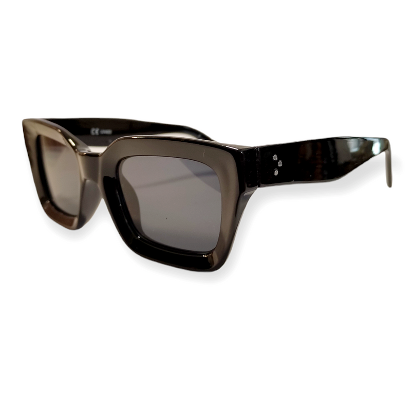 SODASHADE - Runaway sunglasses - Glossy Black