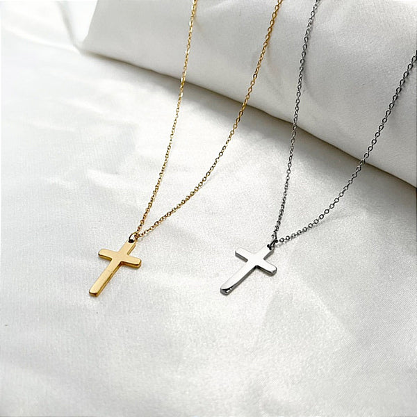 SODA - small steel cross necklace
