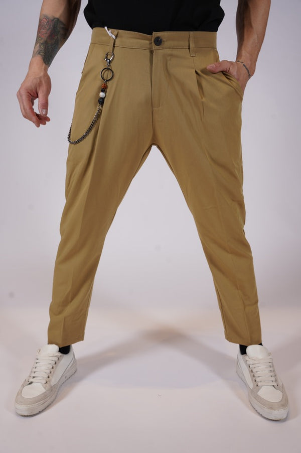 LIBERTY - Carrot pleated trousers - camel