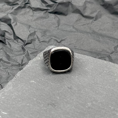 SODA - Black tourmaline stone ring