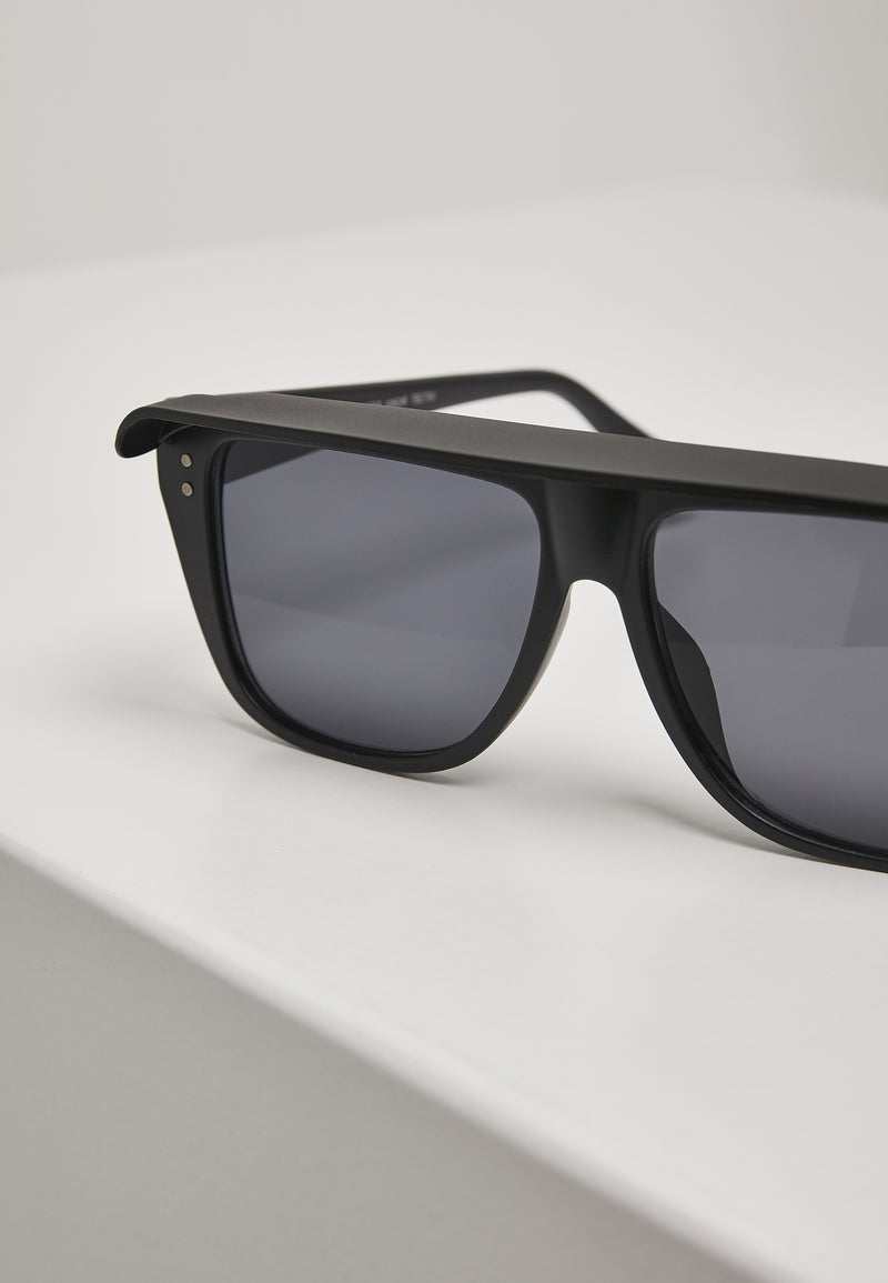 Urban Classic - 108 Visor Sunglasses - Black